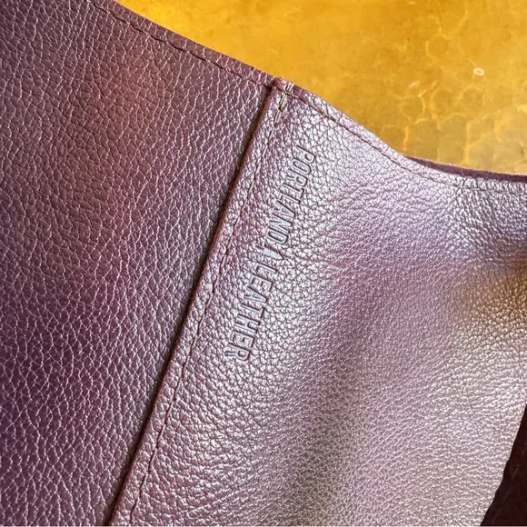 Portland Leather Goods Large Kangaroo bag - Picture 4 of 5